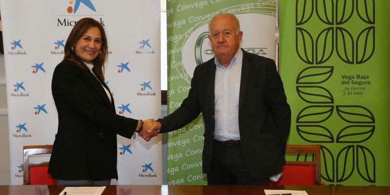 Convega trabajará junto a MicroBank para incentivar el autoempleo en la comarca
