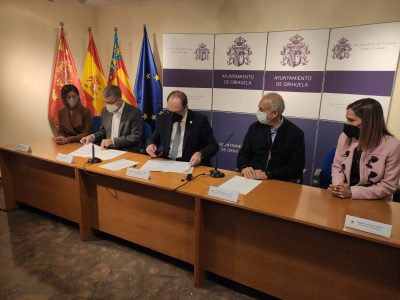 Firman en Orihuela un convenio para impulsar proyectos empresariales prioritarios