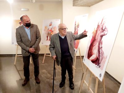 El artista oriolano Alfonso Ortuño realiza láminas sobre la Batalla de Bonanza