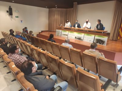 El alcalde de Orihuela presenta a los sindicatos el proyecto de Centro de Trabajo de RSU de la costa