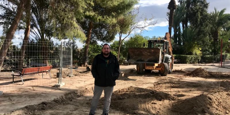 Comienzan las obras de la zona infantil del Parque de la Huerta de Albatera
