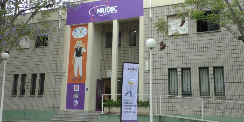 El Museo Didáctico e Interactivo de Ciencias de la Vega Baja del Segura de la Comunidad Valenciana (MUDIC), ubicado en el campus de Orihuela-Desamparados de la Universidad Miguel Hernández (UMH), acogerá el 19 y el 20 de noviembre, así como el 2 de diciembre las V Jornadas de Innovación del MUDIC