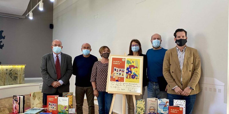 Rosa Ureña gana el Premio de Poesía para niños 'Ciudad de Orihuela'