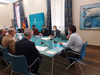 Orihuela está presente en la Junta anual del Instituto de Ecología Litoral