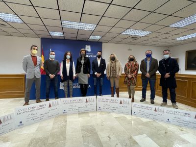 Torrevieja entrega los premios del XVII Concurso de Escaparatismo Navideño