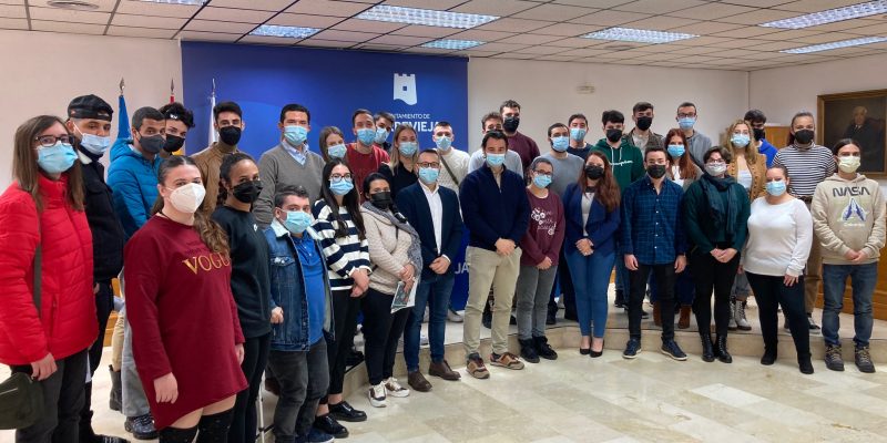 Torreviej ha contratado a 156 desempleados en 2021 mediante distintos programas