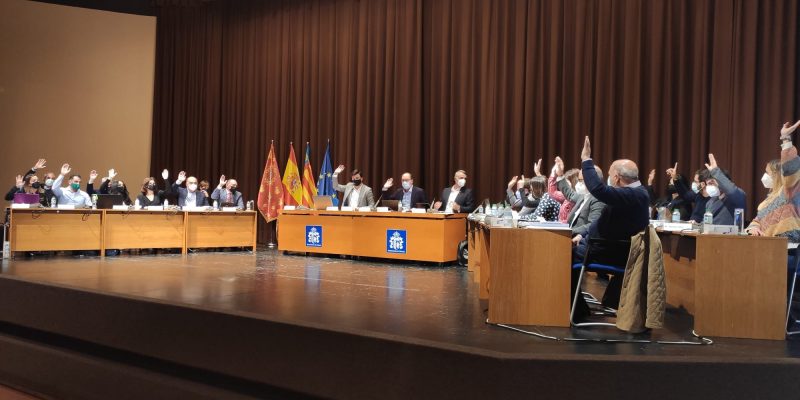 Orihuela aprueba una moción institucional para mantener el acrónimo de la UMH