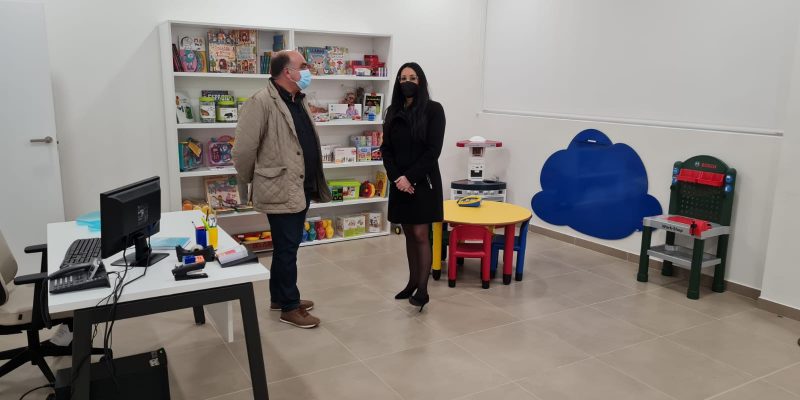 Orihuela cede a la Generalitat el local del Punto de Encuentro Familiar