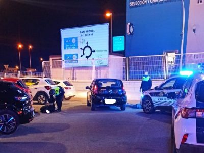 La Policía Local de Rojales detiene a una persona tras intentar atropellar a un agente