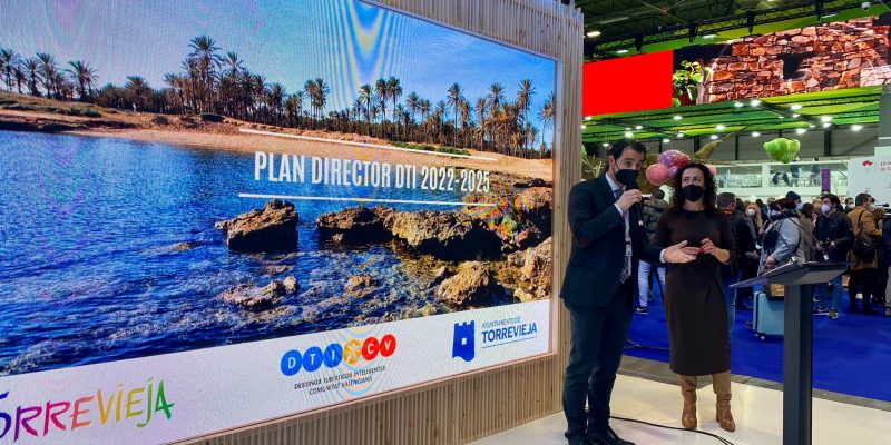 Torrevieja presenta en FITUR las líneas generales del DTI