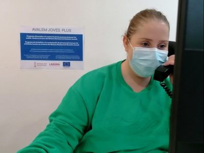 Rafal incorpora a una trabajadora a través del programa EMPUJU