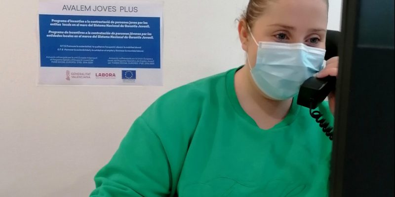 Rafal incorpora a una trabajadora a través del programa EMPUJU