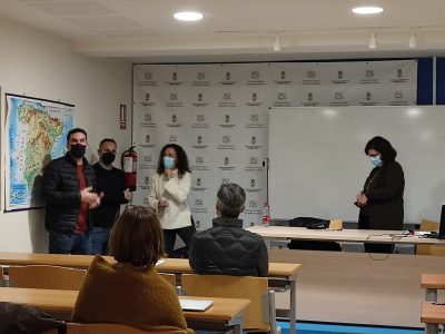 Torrevieja inicia el curso sobre los nómadas digitales