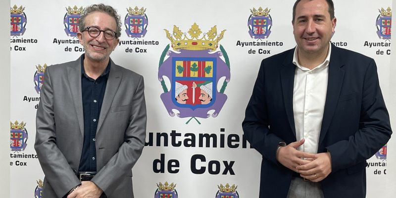 Cox abre sus puertas al nuevo Obispo de la Diócesis Orihuela-Alicante