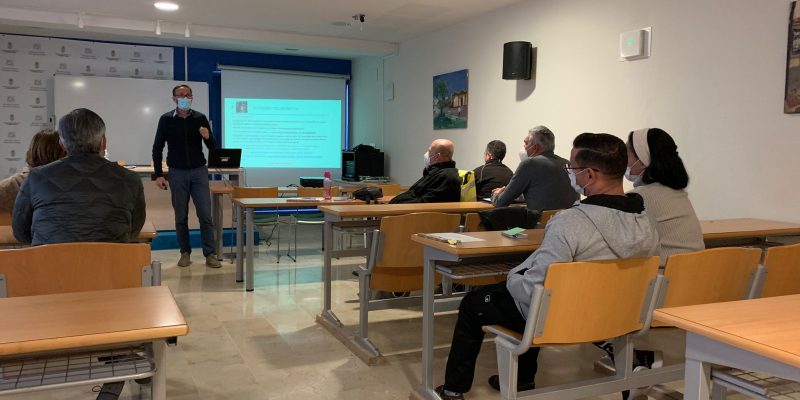 Concluye la segunda sesión del curso sobre nómadas digitales en Torrevieja