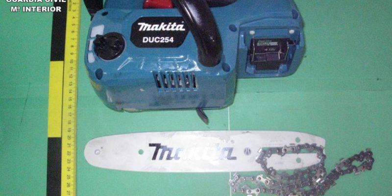 Detienen en Rojales a un hombre por agredir a otro con una motosierra