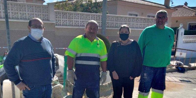 El Ayuntamiento de San Fulgencio incorpora a dos peones de construcción para tareas de mantenimiento y reparación con el objetivo de fomentar el empleo, a través del programa de empleo Ecovid