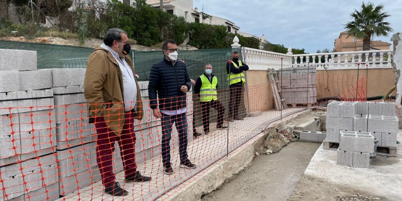 Comienzan las obras de la red de saneamiento en Orihuela Costa