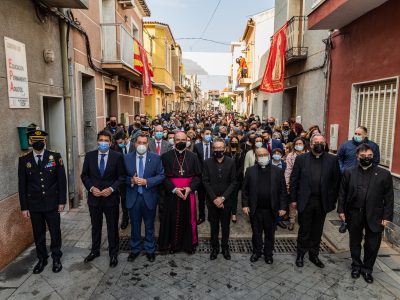 Cox vive un día grande con la llegada del nuevo Obispo