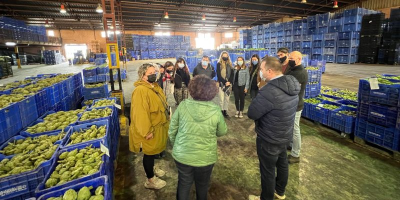 Alumnos del Grado de Gastronomía de la UA visitan Almoradí