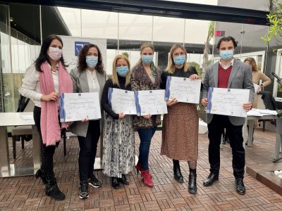 Entregan los diplomas a las 74 empresas de Torrevieja distinguidas en el SICTED