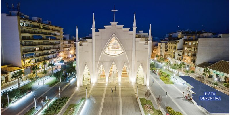 Torrevieja construirá una pista deportiva en la Plaza de Oriente
