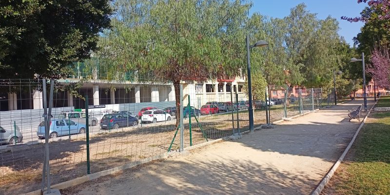El PSOE de Orihuela denuncia el retraso en las obras del parque canino