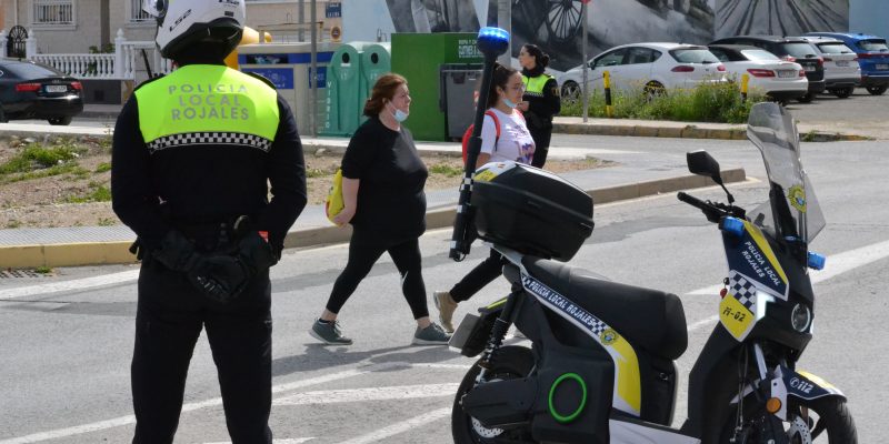 Rojales inicia una campaña de control de velocidad en vías urbanas