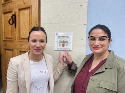 Cox incorpora pictogramas en todos sus edificios públicos