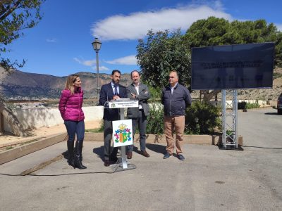 Orihuela presenta el proyecto de intervención paisajística del Monte de San Miguel