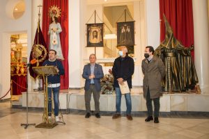 Orihuela presenta el concurso 'Entre balcones y ventanas'