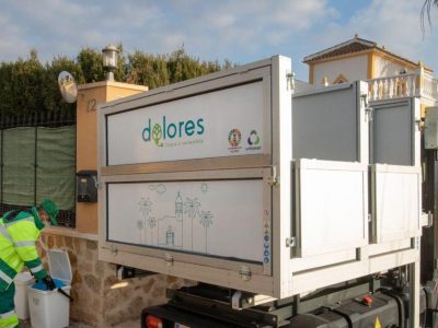 Dolores resulta galardonado con la Escoba de Plata por el 'Puerta a Puerta'