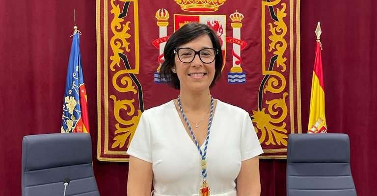 María Aroha González, nueva concejala del Ayuntamiento de Almoradí