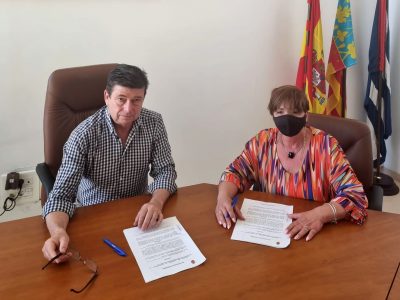 ADIS suscribe un acuerdo con Benijófar para la limpieza de zonas municipales