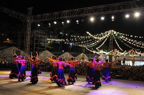El encendido de alumbrado da inicio mañana a la Feria de Mayo de Torrevieja