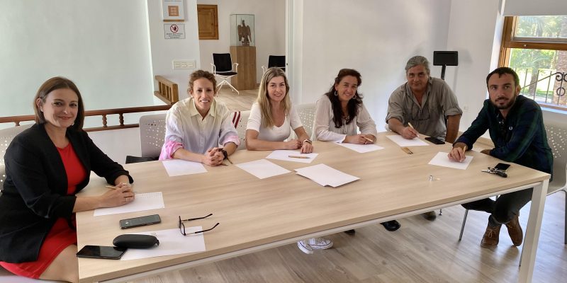 Renato López gana el I Concurso de Fotografía 'Palmeral de Orihuela'