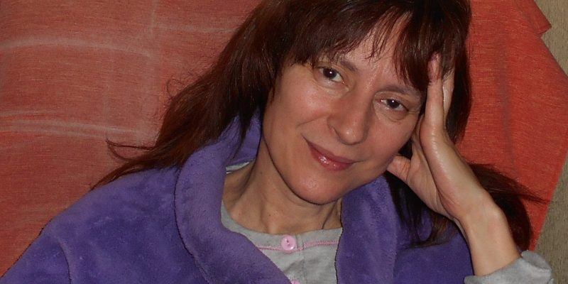 Ada Soriano presentará en Orihuela su libro 'No dejemos de hablar2. Entrevistas a 24 poetas'