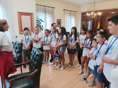 Almoradí celebra un consejo de niños y la alcaldesa escucha sus propuestas