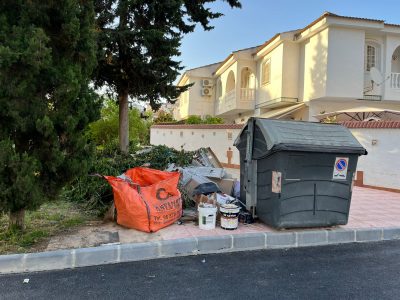 El PP de Orihuela denuncia la falta de refuerzo de personal en limpieza viaria