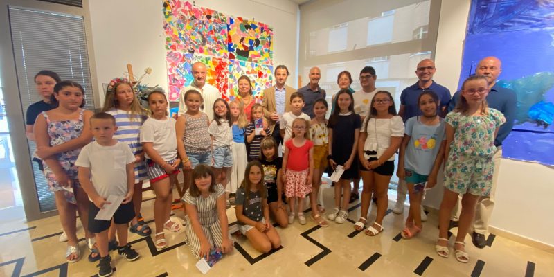 Inauguran en Torrevieja la exposición de un proyecto artístico infantil