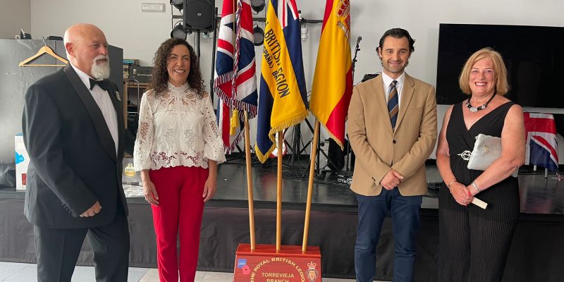 La comunidad británica de Torrevieja celebra el Jubileo de la Reina Isabel II