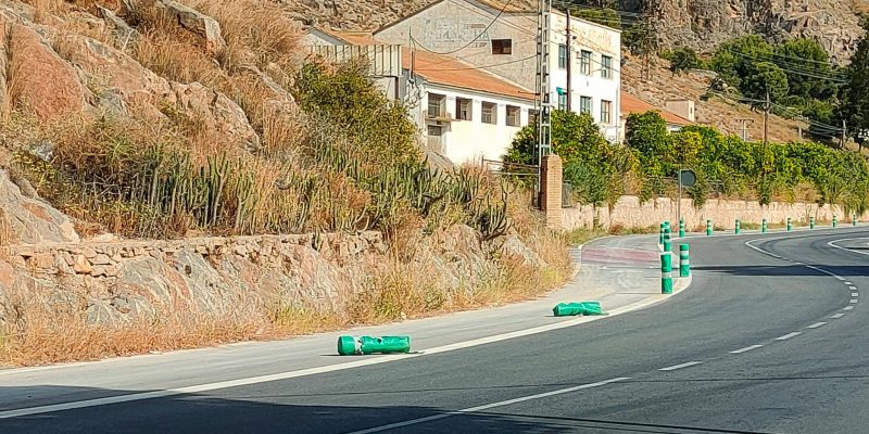 El PP denuncia la falta de mantenimiento del carril bici de Montepinar en Orihuela