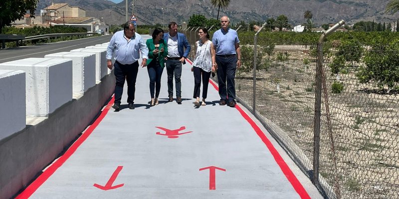 Finaliza la primera fase del carril ciclo-peatonal entre Orihuela y Hurchillo