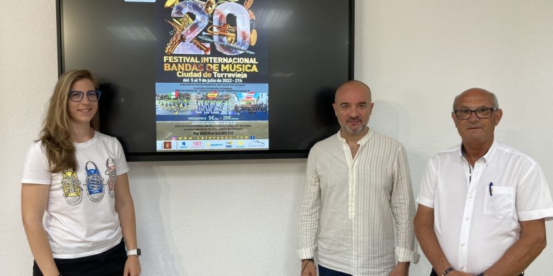 Presentan el 20º Festival de bandas de música 'Ciudad de Torrevieja'