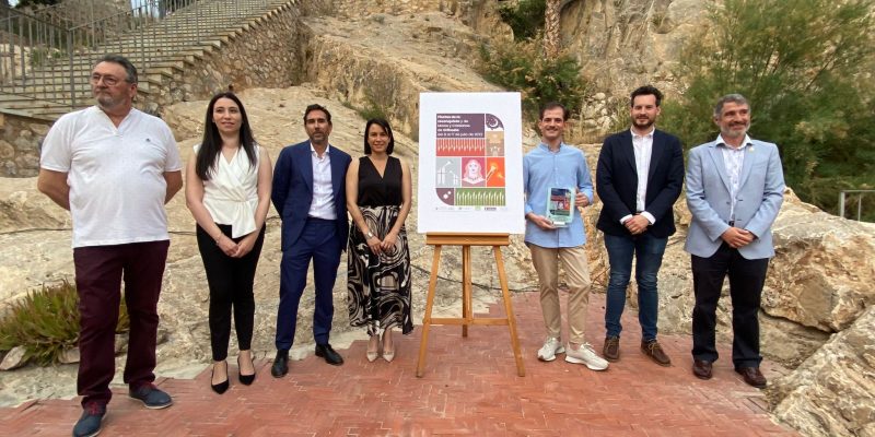 Los Moros y Cristianos de Orihuela presentan su cartel de regreso tras las pandemia