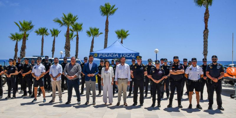 Orihuela presenta su dispositivo de seguridad para el verano en la costa
