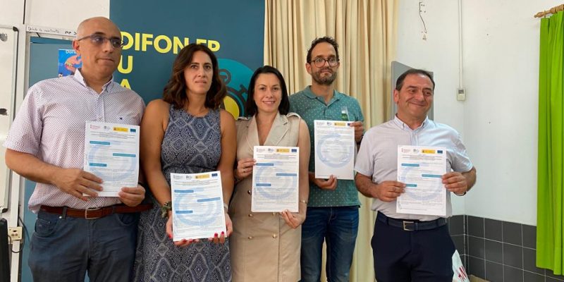 Orihuela firma un convenio para acoger a estudiantes de FP Dual en prácticas