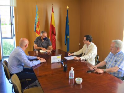 El Foro 'Impulsa Orihuela' solicita una entrevista con la consellera de Universidades