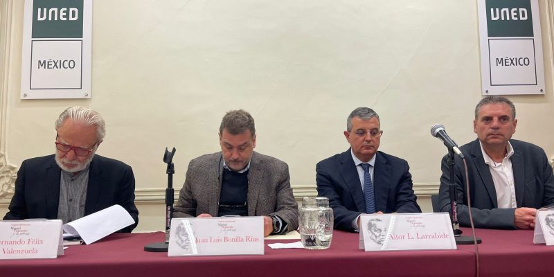 La Fundación Miguel Hernández participó en un congreso en México