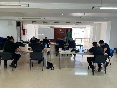 La Policía Local de Callosa contará con armas Taser para las fiestas